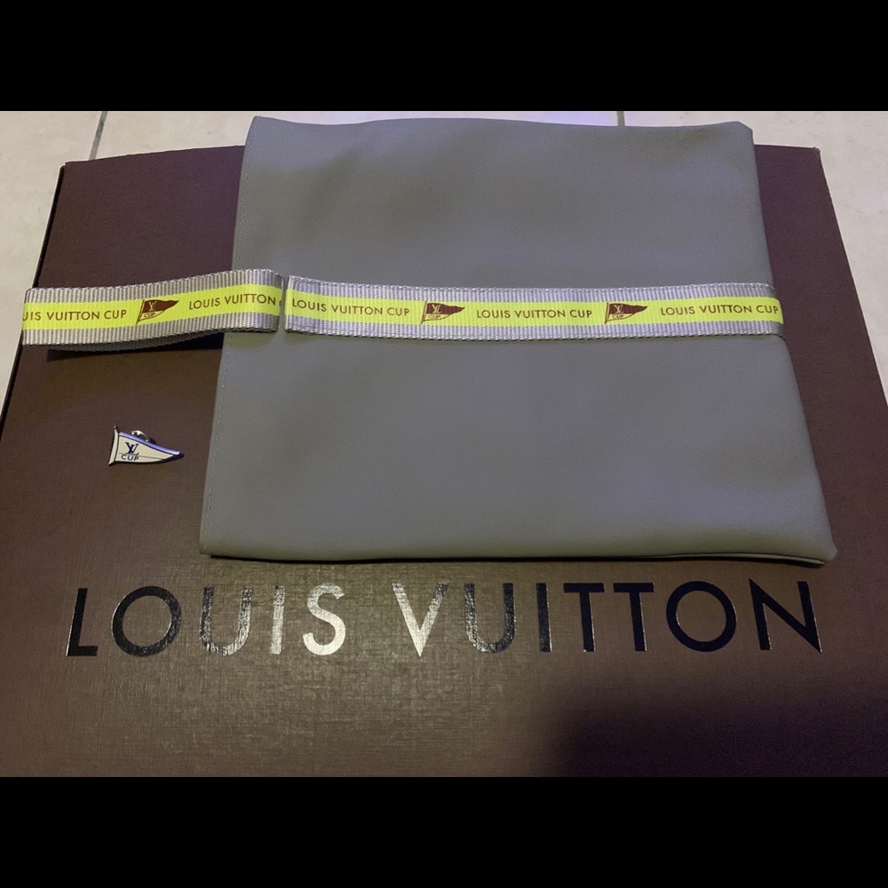 Louis Vuitton bag